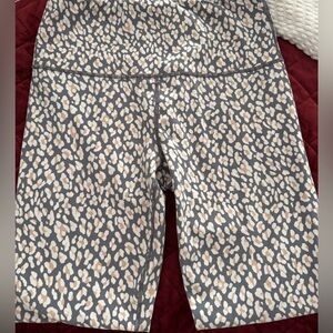 Varley Cheetah Leggings 🐆